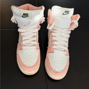 Nike Dunk High 1985 Women's Sneakers - White and Pink